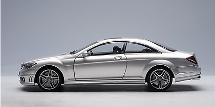 Autoart 76168 Mercedes Benz Clase CL 63 AMG -W216- (2007) Autoart 1/18 Color Gris Metalizado