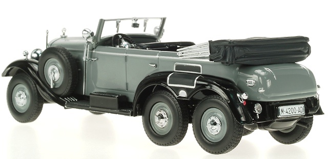Mercedes Benz G4 