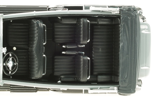 Mercedes Benz G4 