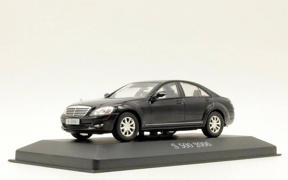 Mercedes Benz S 500 -W221- (2006) Altaya 1/43 