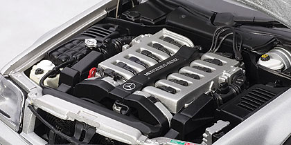 Mercedes Benz SL 600 -R129- (1993) Autoart 76231 1/18 