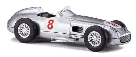 Mercedes Benz W196 Silberpfeil (1955) Nº 8 J.M. Fangio Busch 47007 1/87 