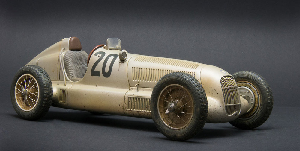 Mercedes Benz W25 Eifelrennen 