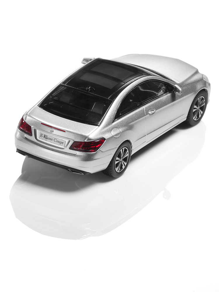 Mercedes Clase E Coupé -C207- Coupe (2013) Kyosho B66960192 1:43 