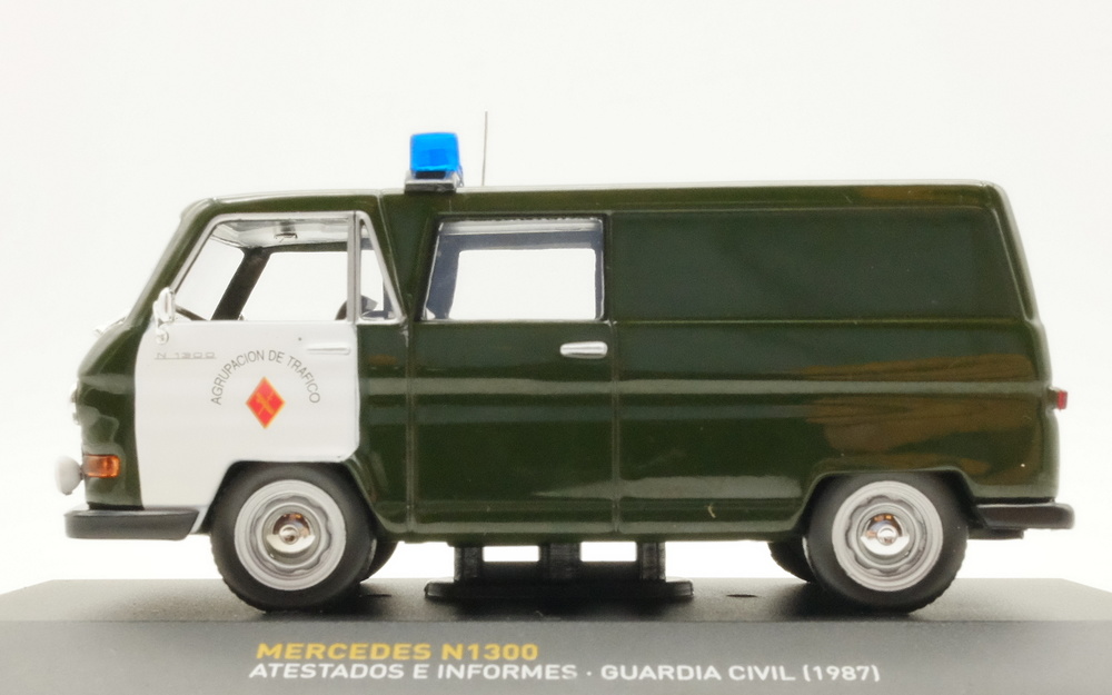 Mercedes N1300 