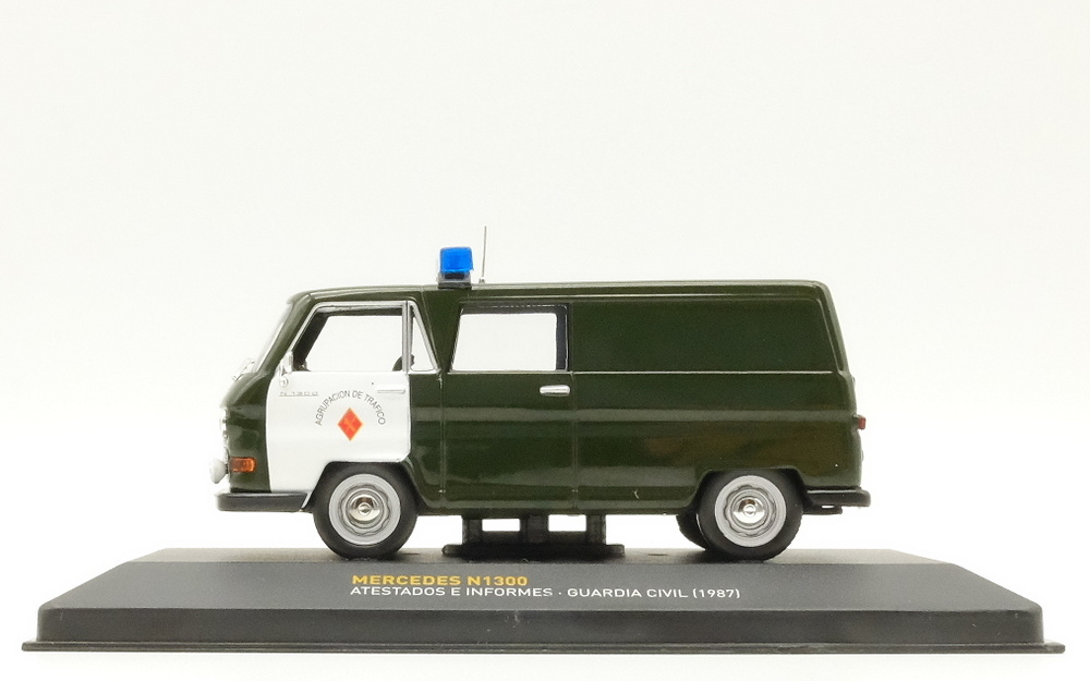 Mercedes N1300 