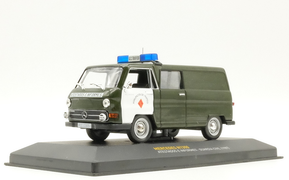 Mercedes N1300 