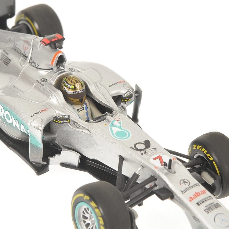 Mercedes W02 