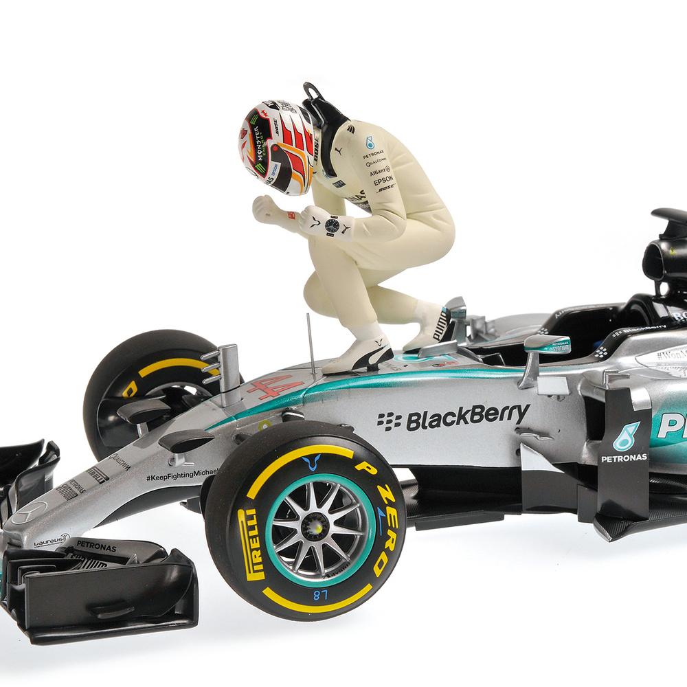 Mercedes W06 