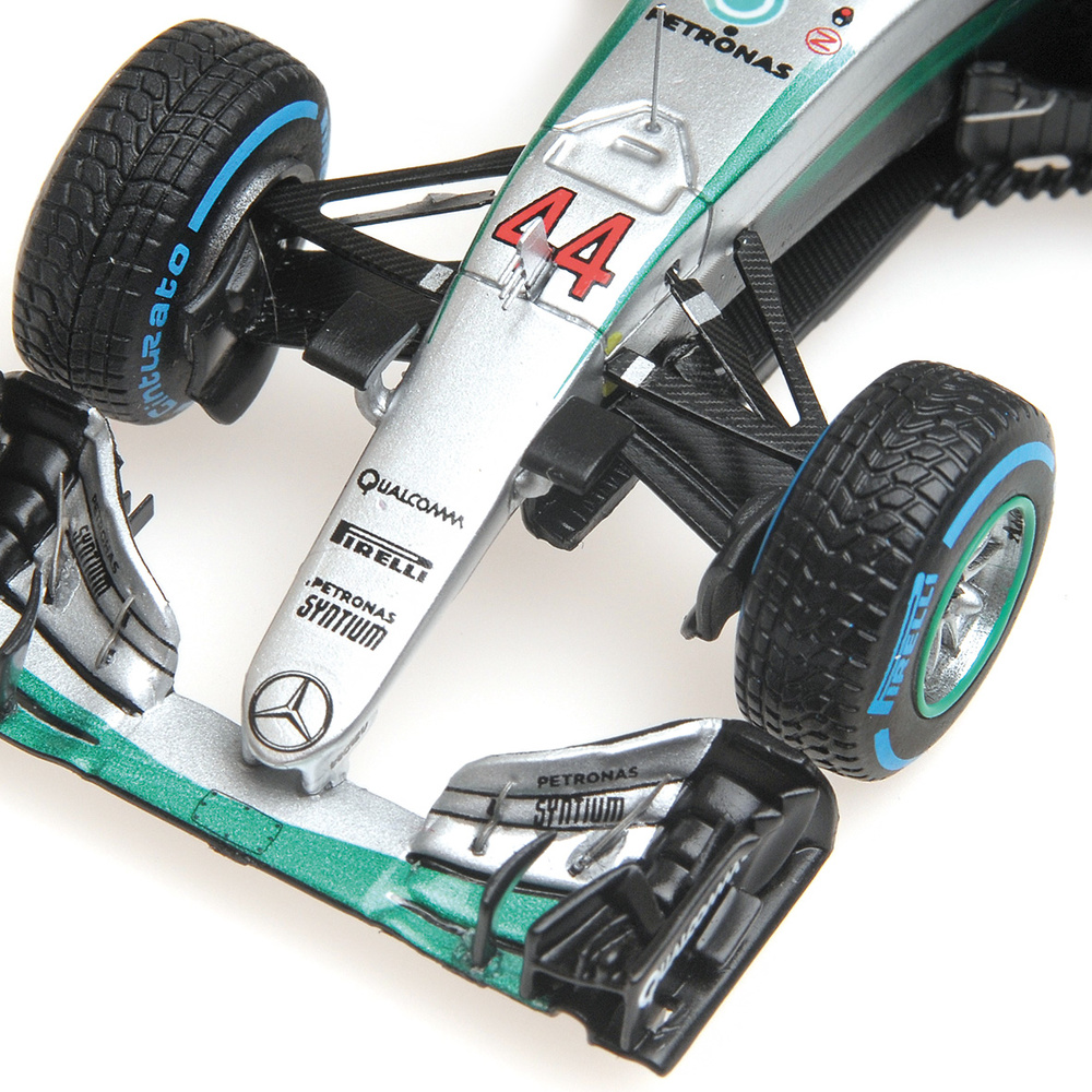 Mercedes W07 