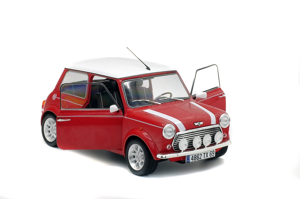 Mini Cooper Sport (1997) Solido S1800602 1/18 
