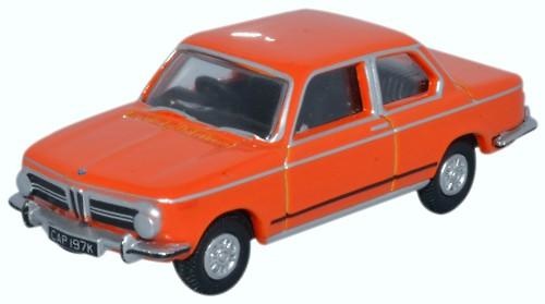 Miniatura BMW 2002 (1971) Oxford 76BM02001 escala 1/76 