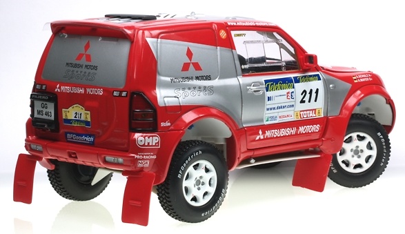 Mitsubishi Pajero Dakar (2004) Solido 902204 1/18 