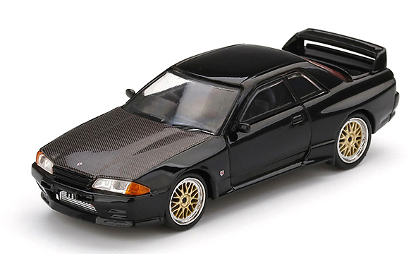 Nissan GT-R R32 con llantas BBS LM TSM Model MGT00087-R 1/64 