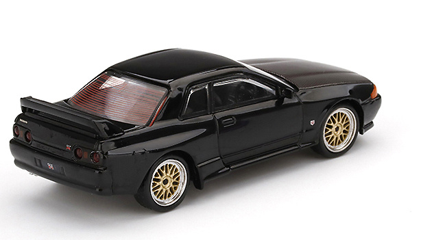 Nissan GT-R R32 con llantas BBS LM TSM Model MGT00087-R 1/64 