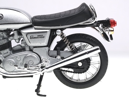 Norton 850 Commando (1968) Solido 15032900 1/18 