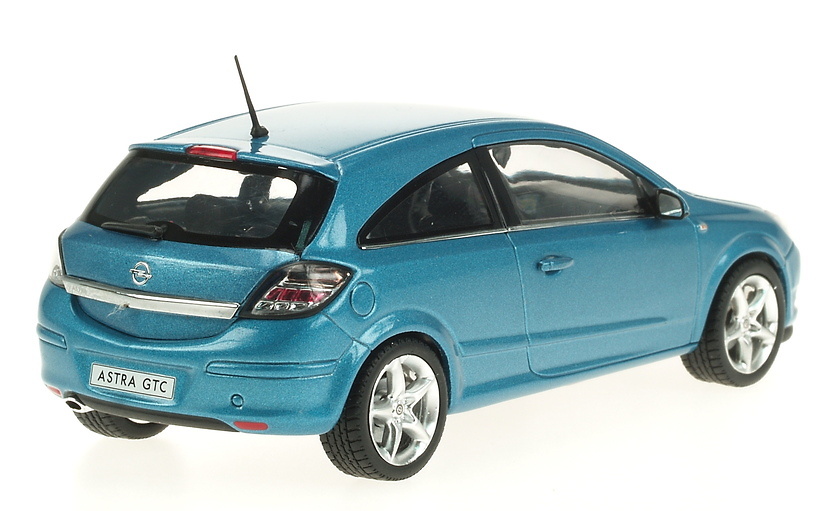 Opel Astra GTC 3p. Serie III (2005) Minichamps 403043023 1/43 Fotografías: Minicar.es