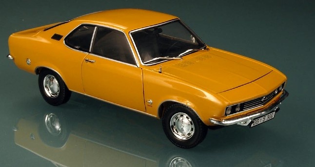 Opel Manta S (1971) Norev 1/18 