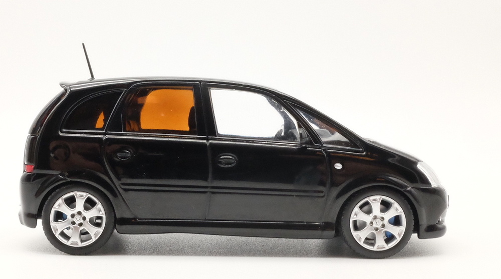 Opel Meriva OPC (2003) Minichamps B24910027 1/43 