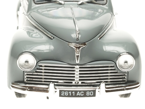 Peugeot 203 Berlina (1954) Solido 8145 1/18 