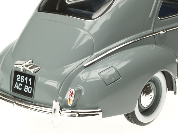 Peugeot 203 Berlina (1954) Solido 8145 1/18 
