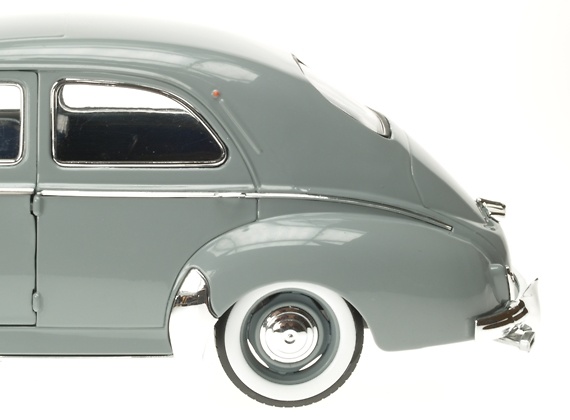 Peugeot 203 Berlina (1954) Solido 8145 1/18 