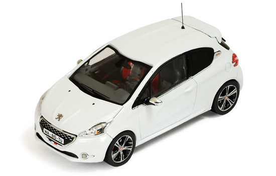 Peugeot 208 GTI 2013 (2013) Ixo MOC174 1:43 