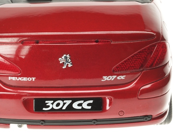 Peugeot 307 CC cabriolet-coupé (2003) Solido 8148 1/18 