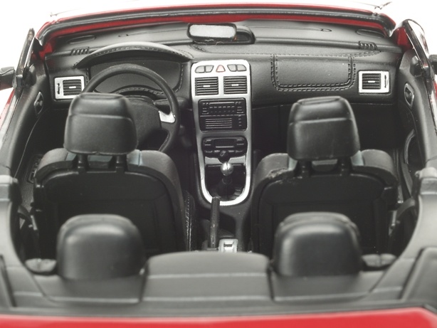 Peugeot 307 CC cabriolet-coupé (2003) Solido 8148 1/18 