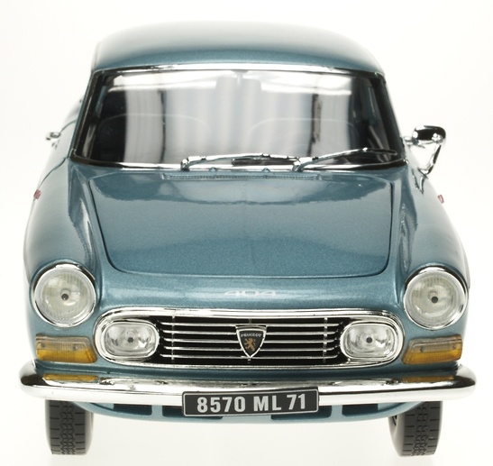 Peugeot 404 Coupé (1964) Norev 184745 1/18 