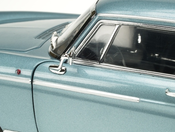 Peugeot 404 Coupé (1964) Norev 184745 1/18 