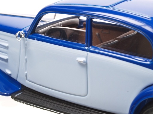 Peugeot 601 Coach Fuselé (1934) Solido 4148 1/43 