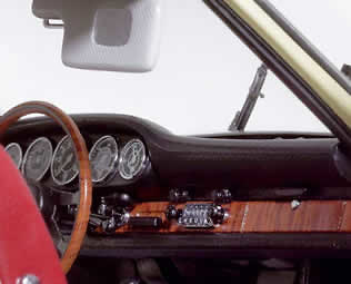 Porsche 901 Coupé (1964) CMC M-067 1/18 