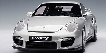 Autoart 77898 Porsche 911 -997- GT2 (2008) Autoart 1:18 Color Gris Plata