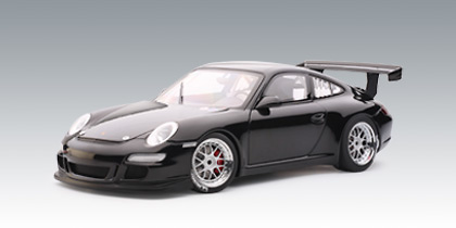 Porsche 911 -997- GT3 Versión de calle Autoart 1/18 Negro 
