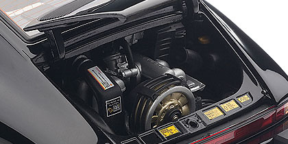 Porsche 911 Carrera (1988) Autoart 1:18 Autoart 78013 