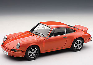 Porsche 911 Carrera RS 2.7 (1973) Autoart 78057 1/18 