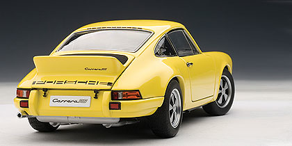 Porsche 911 Carrera RS 2.7 (1973) Autoart 78056 1/18 