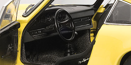 Porsche 911 Carrera RS 2.7 (1973) Autoart 78056 1/18 