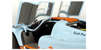Porsche 917K Le Mans (S. McQueen) Autoart 80030 1/18 