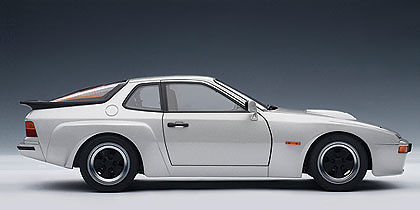 Autoart 78002 Porsche 924 Carrera GT (1980) Autoart 1:18 color Gris Plata Diamante