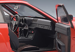 Autoart 78003 Porsche 924 Carrera GT (1980) Autoart 1:18 Color Rojo