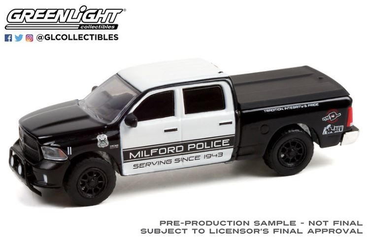 Ram 1500 SSV - Policia de Milford Michigan (2017) Greenlight 42980E 1/64 