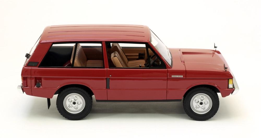 Range Rover (1970) Neo 18126 1/18 Color Granate Metalizado