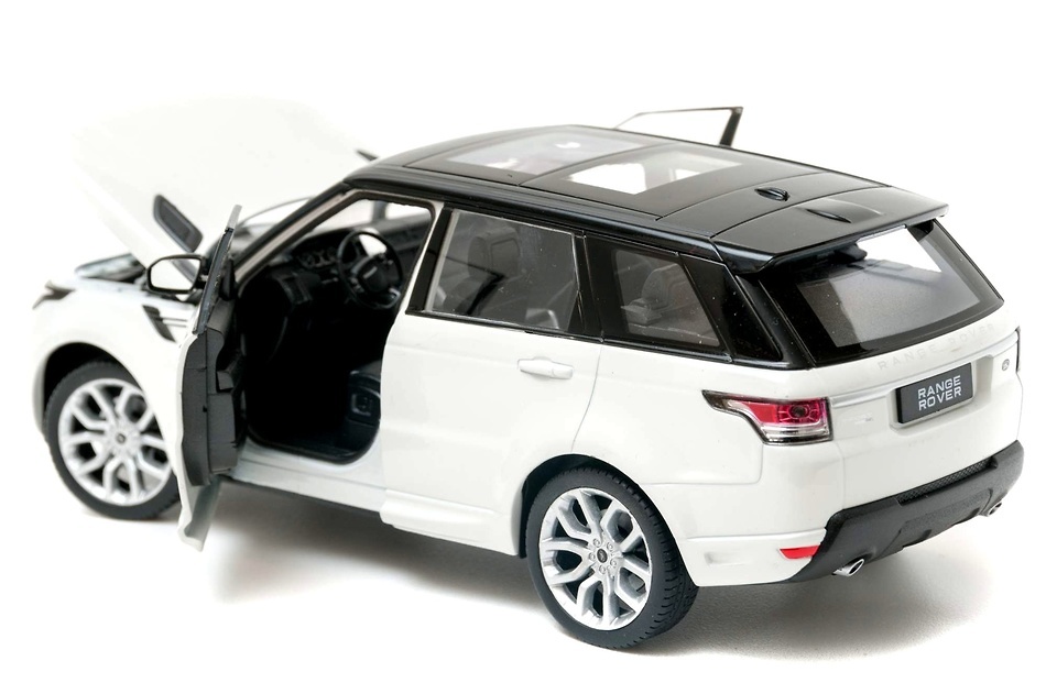 Range Rover Sport (2005) Welly 24059 1:24 