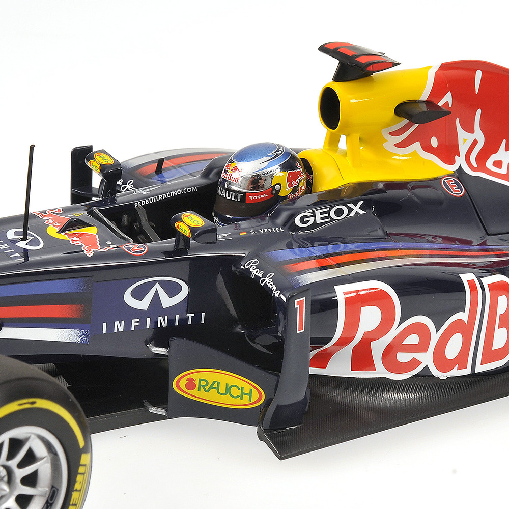 Minichamps 110120071 Red Bull RB8 