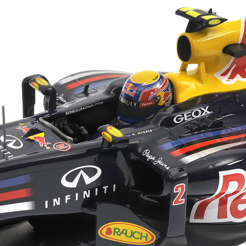 Red Bull RB8 nº 2 Mark Webber (2012) Minichamps 110120002 1:18 
