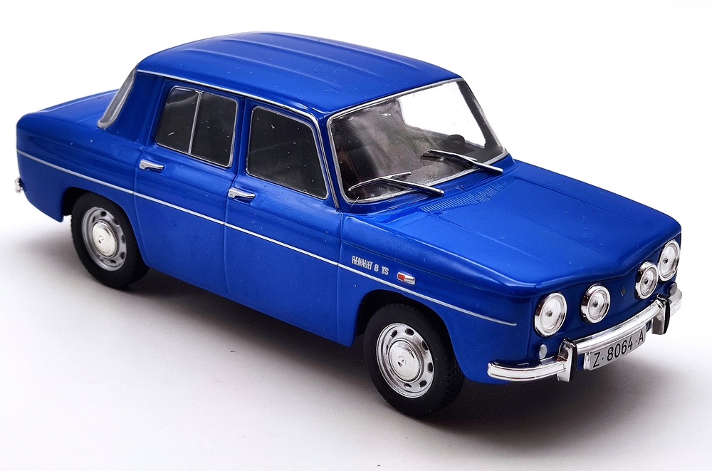 Renault 8 TS (1968) Salvat 1/24 