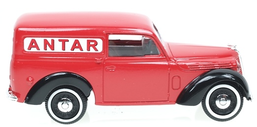 Renault Juvaquatre Michelin (1952) Solido 1/18 