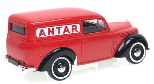Renault Juvaquatre Michelin (1952) Solido 1/18 